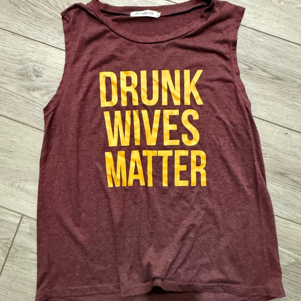Women's Burgundy Graphic Tank Top